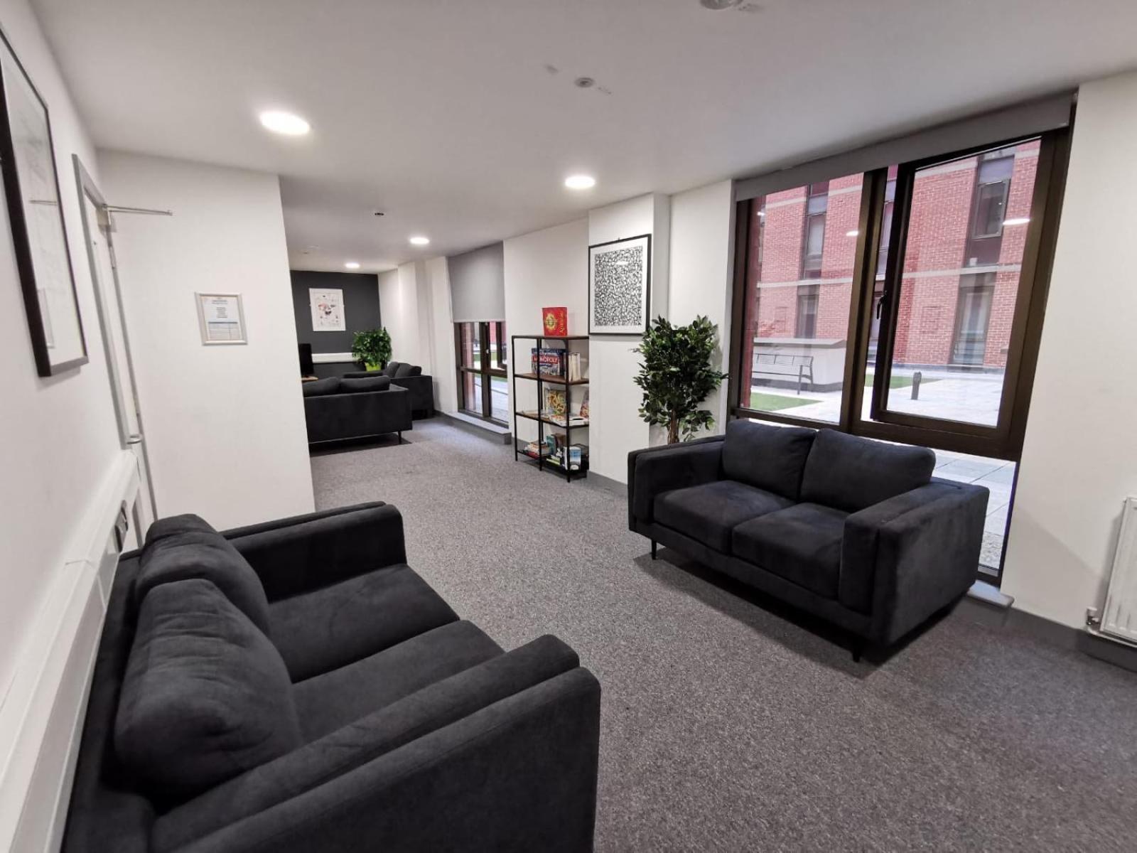 Appartement For Students Only At Great Patrick Street à Belfast Extérieur photo